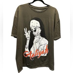 NWOT Aaliyah Unisex Black Graphic “More Than A Woman “ Short Sleeve T Shirt- 1XL